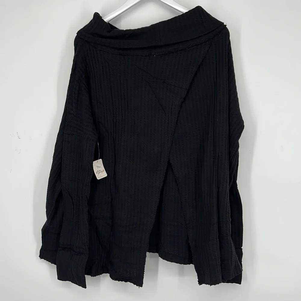 Free People Women's Juicy Long Sleeve Cowl Neck Split Back Top Black Medium NWT - Picture 3 of 5